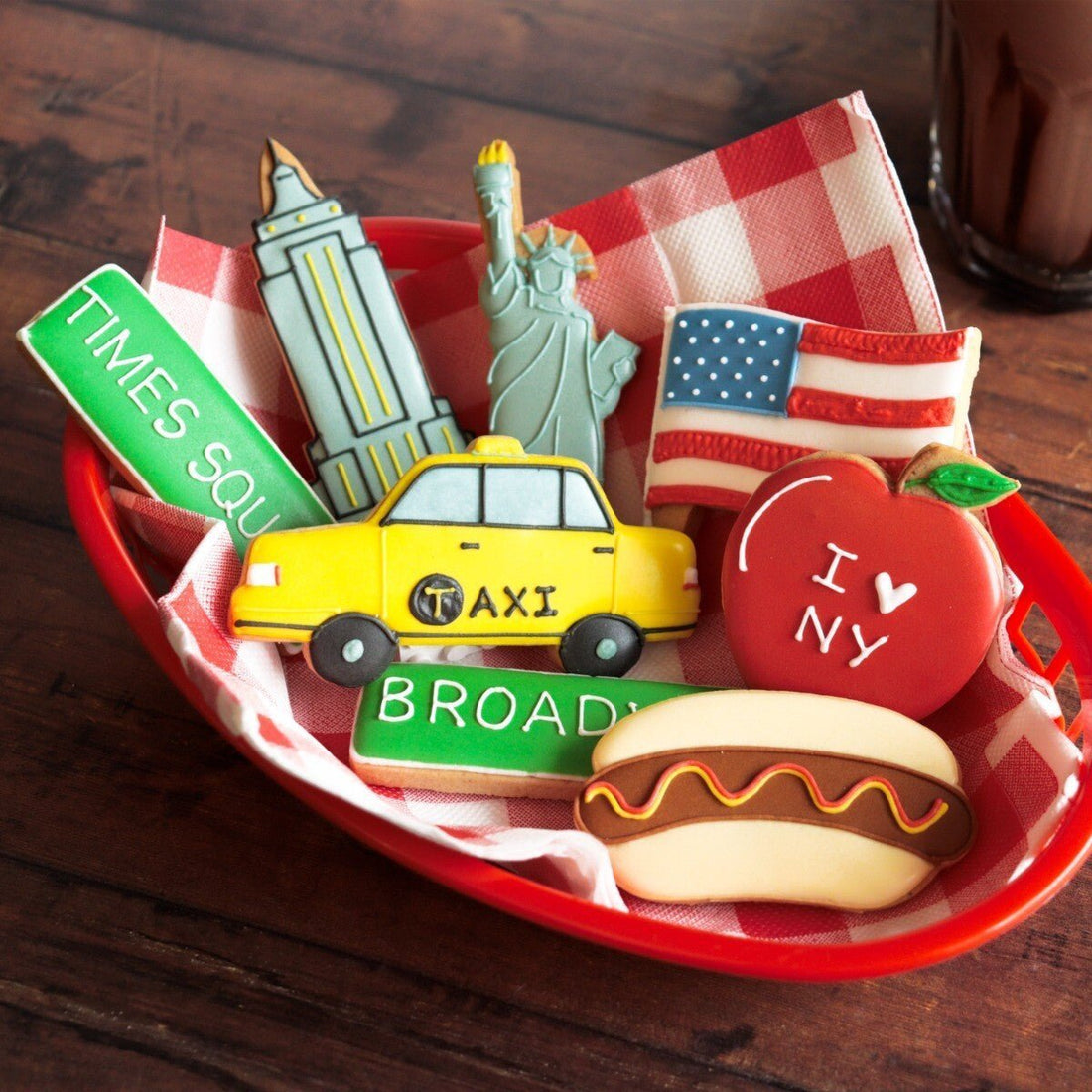 You say cookies, we say biscuits: The difference between cookies and biscuits - Biscuiteers