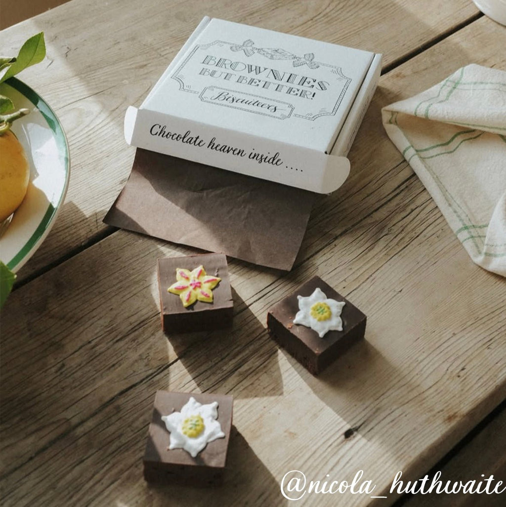 Bouquet Brownies - Biscuiteers