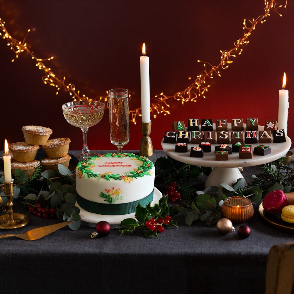 Christmas Holly Cake - Biscuiteers
