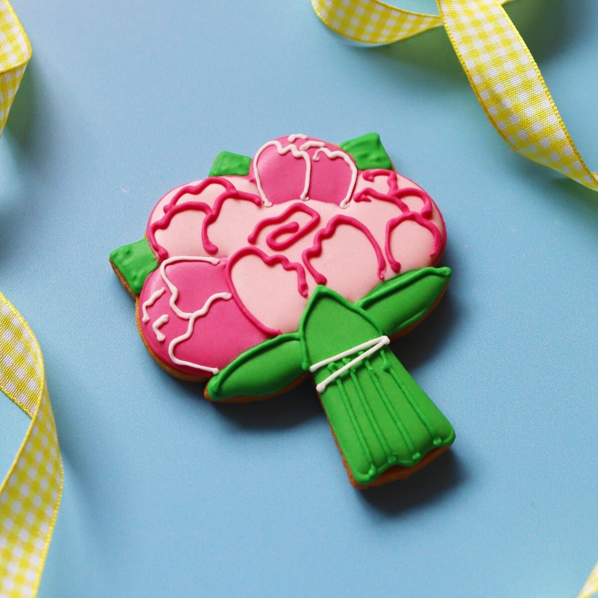 Gin & Blossoms Mini Gift Box - Biscuiteers
