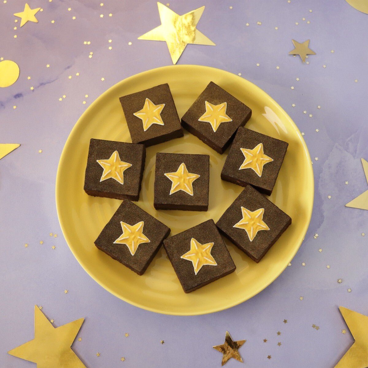 Well Done Exams Mini Gift Box - Biscuiteers